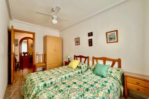 Apartament w Torrevieja, Alicante, Hiszpania 2 sypialnie, 66 mkw. nr 194949 – zdjęcie 13
