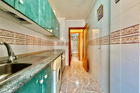 Apartament w Torrevieja, Alicante, Hiszpania 2 sypialnie, 66 mkw. nr 194949 – zdjęcie 27