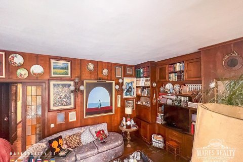 Apartment for sale Barcelona, Spain 4 bedrooms, 150 sq.m. No. 113254 - photo 2