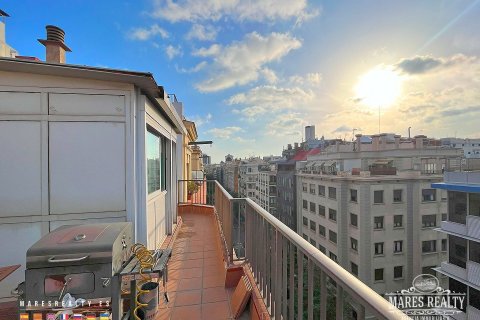 Apartment for sale Barcelona, Spain 3 bedrooms, 108 sq.m. No. 113255 - photo 19