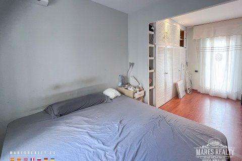 Apartment for sale Barcelona, Spain 3 bedrooms, 108 sq.m. No. 113255 - photo 8