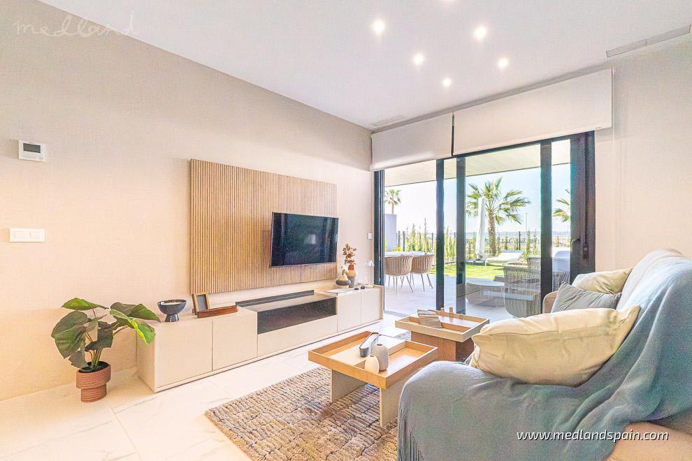 Apartment in Torrevieja, Alicante, Spain 1 bedroom, 55 sq.m. No. 104991