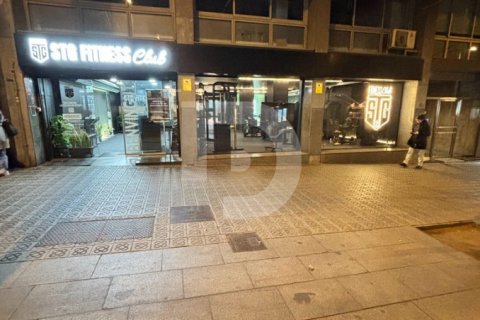 Commercial property for sale in Barcelona, Spain 549 sq.m. No. 154897 - photo 5