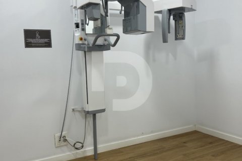 Commercial property for sale in Barcelona, Spain 418 sq.m. No. 154896 - photo 9