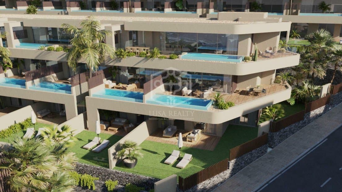 Appartamento a Adeje, Tenerife, Spagna 3 camere da letto, 175 mq. N° 151450