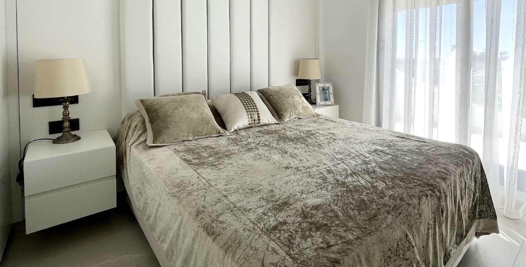 Villa a Ciudad Quesada, Alicante, Spagna 3 camere da letto, 98 mq. N° 112500