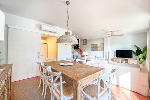 Apartament w Es Mercadal, Menorca, Hiszpania 3 sypialnie, 118 mkw. nr 143915 – zdjęcie 7