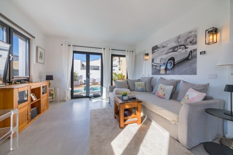 Casa adosada en venta en La Rapita, Mallorca, España 2 dormitorios, 140 m2 No. 160939 - foto 9