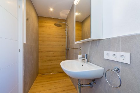 Casa adosada en venta en La Rapita, Mallorca, España 2 dormitorios, 140 m2 No. 160939 - foto 14