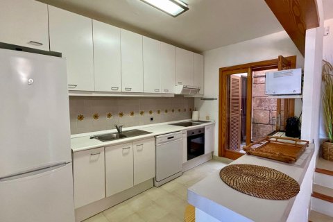 Lägenhet för uthyrning i Sant Elm, Mallorca, Spanien 3 sovrum, 90 kvm. Nr. 160935 - foto 4