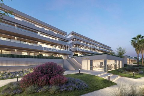 Ático en venta en Estepona, Málaga, España 3 dormitorios, 117 m2 No. 160941 - foto 2