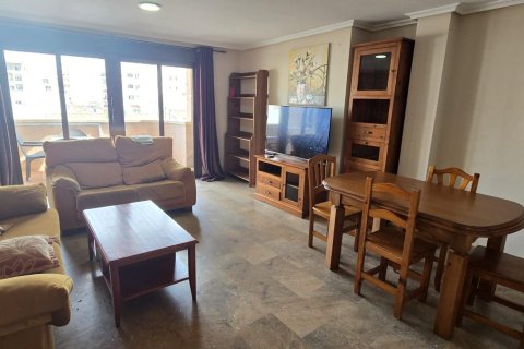 Apartamento en venta en Torrevieja, Alicante, España 3 dormitorios, 123 m2 No. 190369 - foto 2