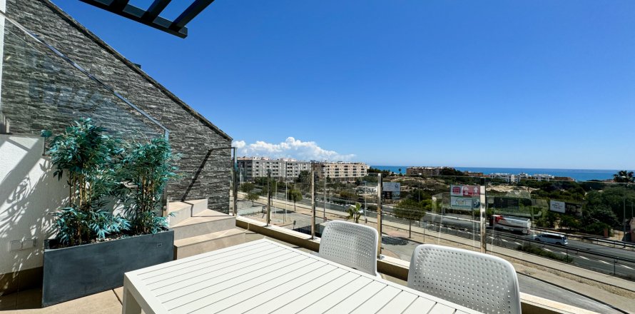 Appartamento Guardamar del Segura, Alicante, Spagna 3 camere da letto, 154 mq. N° 99564