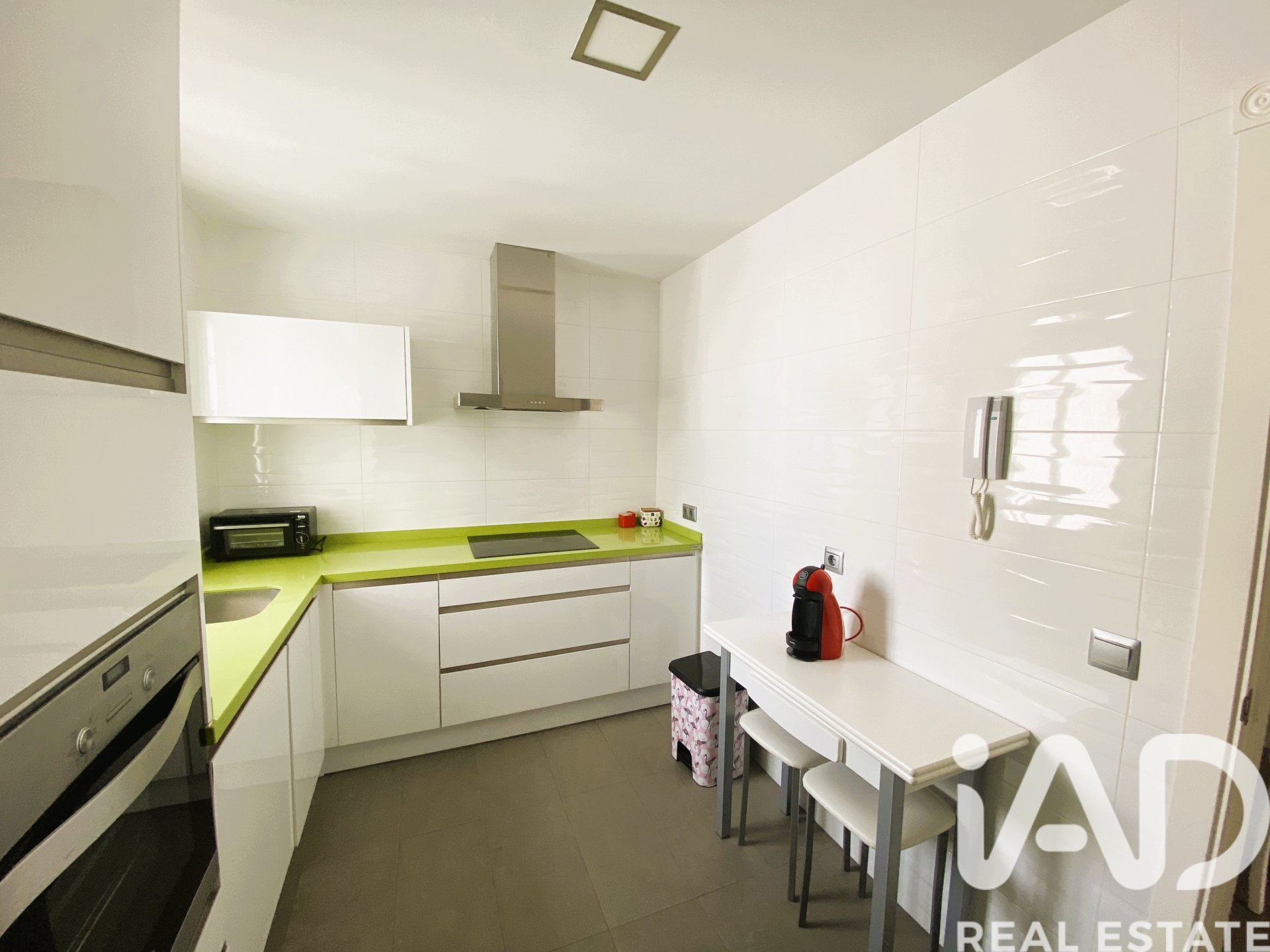Apartment in Chiclana de la Frontera, Cadiz, Spain 2 bedrooms, 63 sq.m. No. 185302