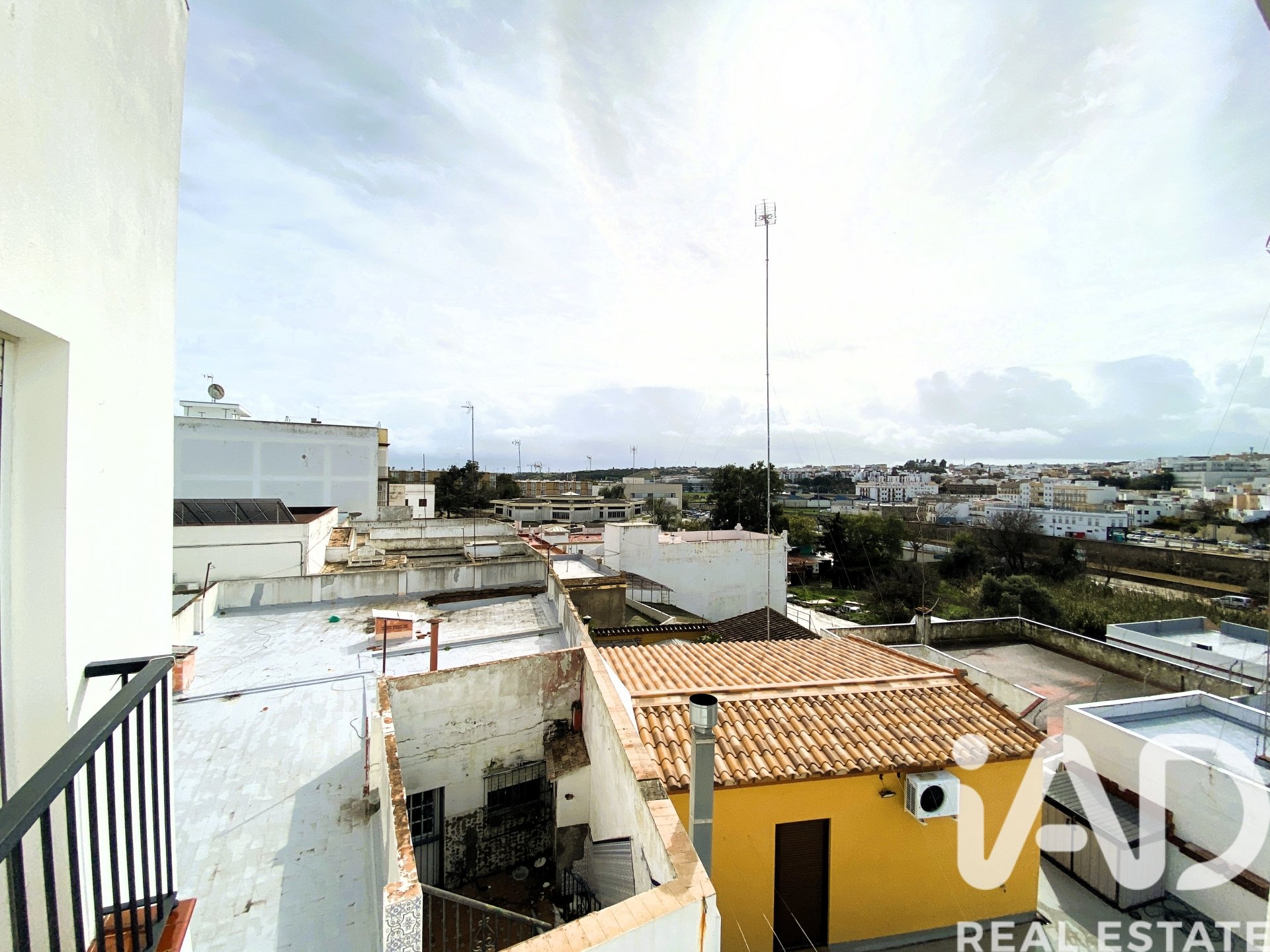 Apartment in Chiclana de la Frontera, Cadiz, Spain 2 bedrooms, 63 sq.m. No. 185302
