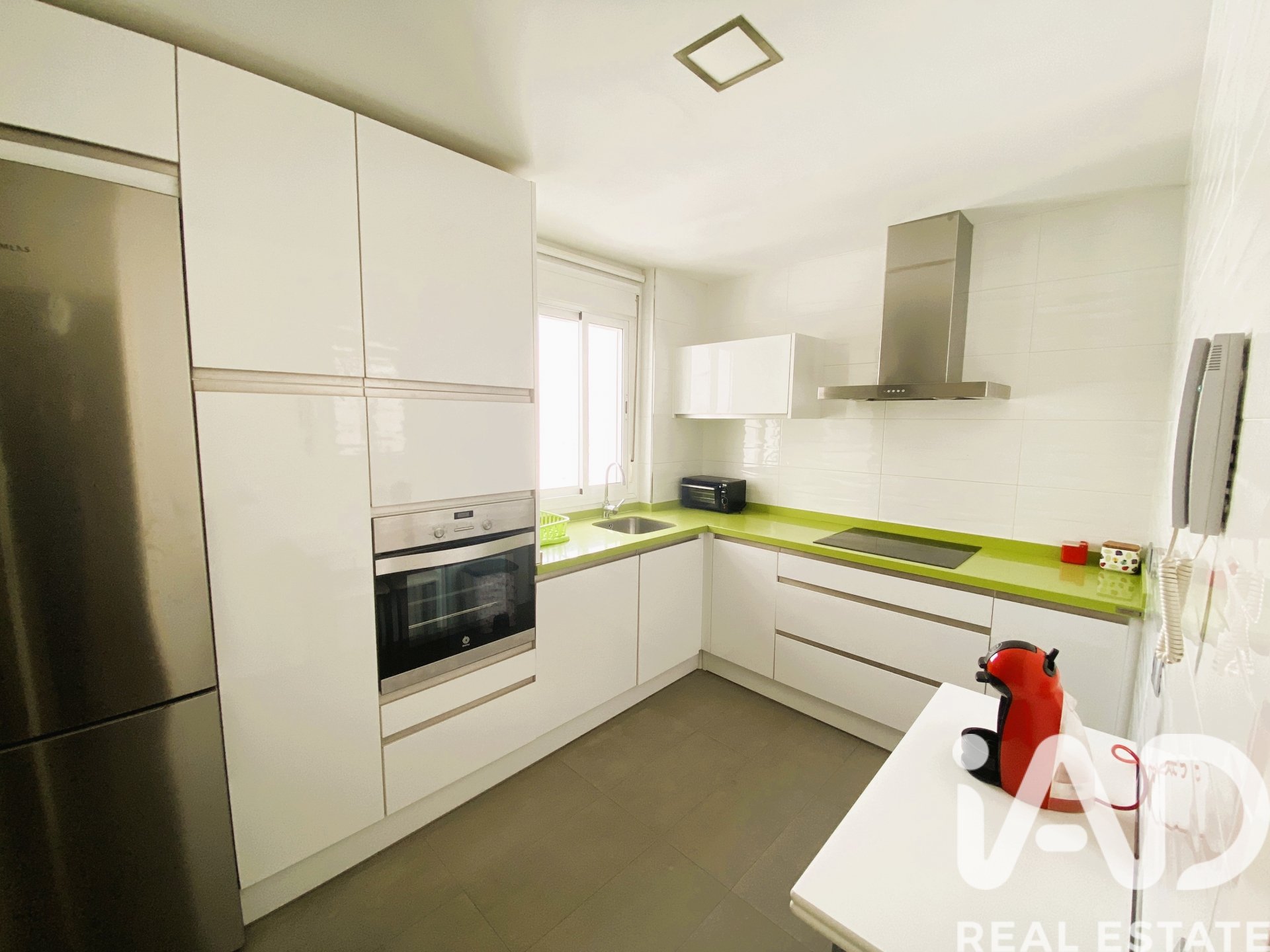 Apartment in Chiclana de la Frontera, Cadiz, Spain 2 bedrooms, 63 sq.m. No. 185302