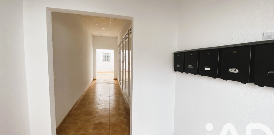 Apartamento en Chiclana de la Frontera, Cádiz, España 2 dormitorios, 63 m2 No. 185302