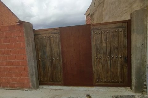 Land plot à vendre à Leon, Espagne, 204 m2 No. 185300 - photo 8