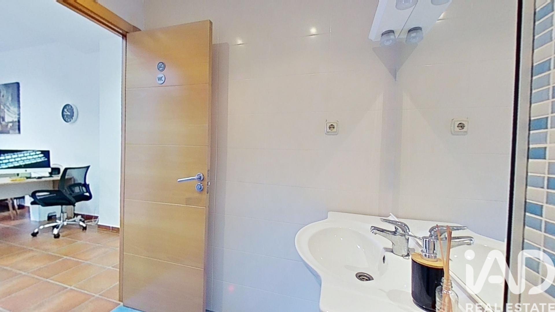 Commercial property in Segur de Calafell, Tarragona, Spain 1 bedroom, 41 sq.m. No. 185296