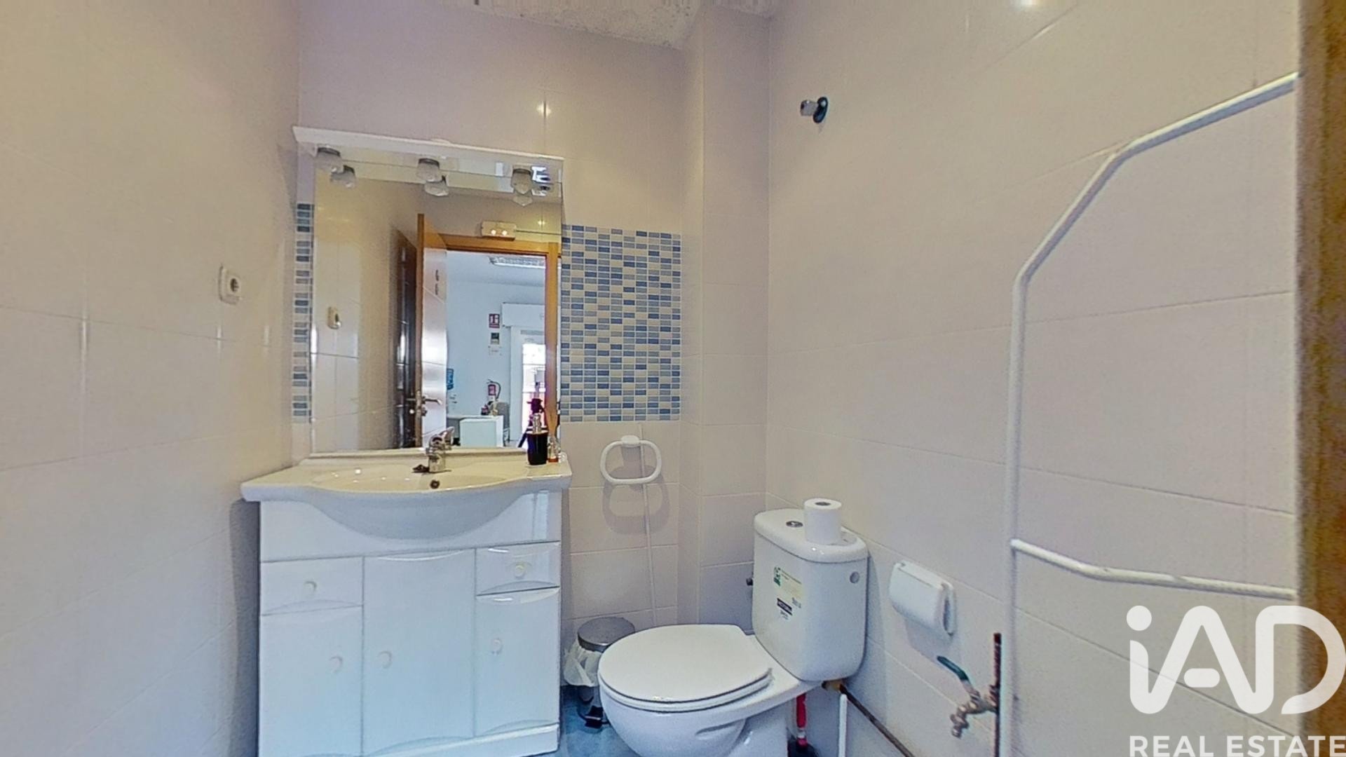 Commercial property in Segur de Calafell, Tarragona, Spain 1 bedroom, 41 sq.m. No. 185296