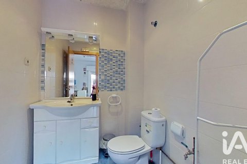 Commercial property for sale in Segur de Calafell, Tarragona, Spain 1 bedroom, 41 sq.m. No. 185296 - photo 20