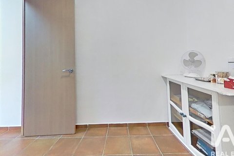Commercial property for sale in Segur de Calafell, Tarragona, Spain 1 bedroom, 41 sq.m. No. 185296 - photo 16