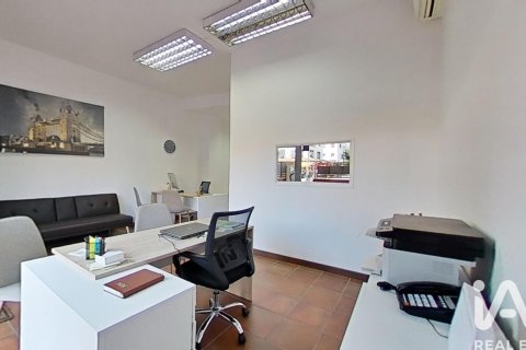 Commercial property for sale in Segur de Calafell, Tarragona, Spain 1 bedroom, 41 sq.m. No. 185296 - photo 8