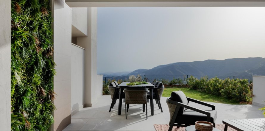 Townhouse in Istan, Malaga, Spain 3 bedrooms, 197 sq.m. No. 169114