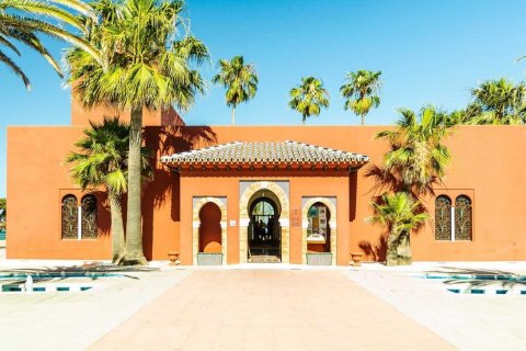 Apartment for sale in Benalmadena, Malaga, Spain 2 bedrooms, 114 sq.m. No. 169113 - photo 10