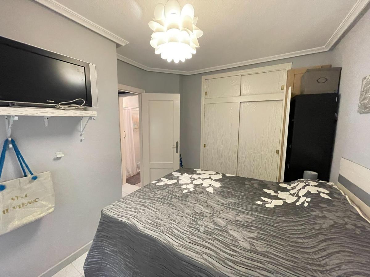 Apartment in Guardamar del Segura, Alicante, Spain 2 bedrooms, 64 sq.m. No. 183856