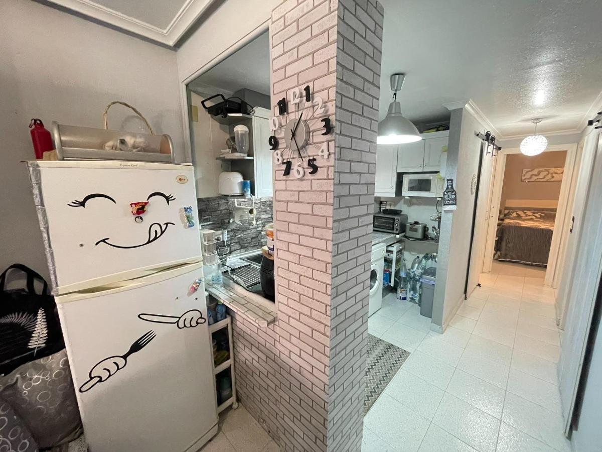 Apartment in Guardamar del Segura, Alicante, Spain 2 bedrooms, 64 sq.m. No. 183856
