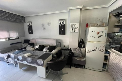 Wohnung zum Verkauf in Guardamar del Segura, Alicante, Spanien 2 Schlafzimmer, 64 m2 Nr. 183856 - Foto 6