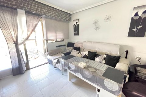 Wohnung zum Verkauf in Guardamar del Segura, Alicante, Spanien 2 Schlafzimmer, 64 m2 Nr. 183856 - Foto 3