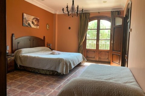 Villa for sale in Ciudad Quesada, Alicante, Spain 6 bedrooms, 300 sq.m. No. 175286 - photo 28