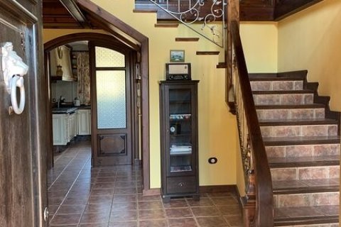 Villa for sale in Ciudad Quesada, Alicante, Spain 6 bedrooms, 300 sq.m. No. 175286 - photo 23