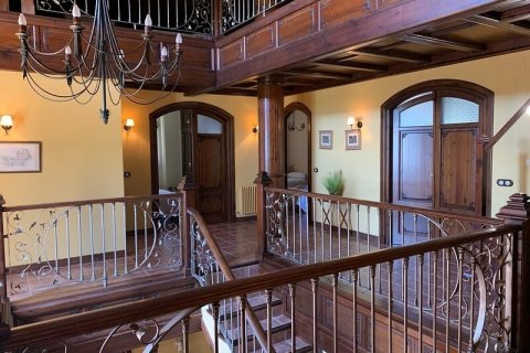 Villa for sale in Ciudad Quesada, Alicante, Spain 6 bedrooms, 300 sq.m. No. 175286 - photo 6
