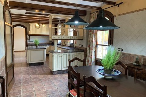 Villa for sale in Ciudad Quesada, Alicante, Spain 6 bedrooms, 300 sq.m. No. 175286 - photo 9