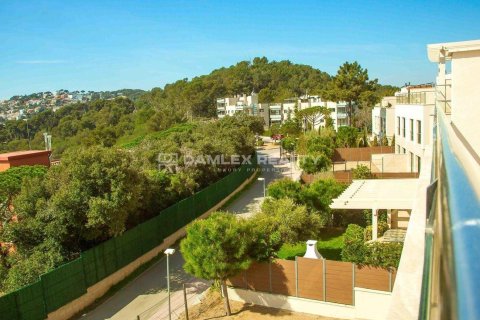 Kamienica w Lloret de Mar, Girona, Hiszpania 3 sypialnie, 145 mkw. nr 177039 – zdjęcie 24