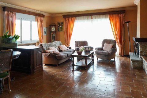 Willa w Platja D'aro, Girona, Hiszpania 6 sypialni, 365 mkw. nr 177038 – zdjęcie 11