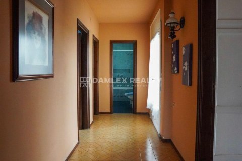 Willa w Platja D'aro, Girona, Hiszpania 6 sypialni, 365 mkw. nr 177038 – zdjęcie 13