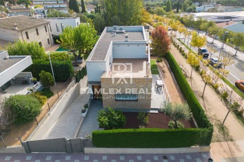 Villa à vendre à Santa Cristina d'Aro, Girona, Espagne, 4 chambres, 308 m2 No. 177034 - photo 5