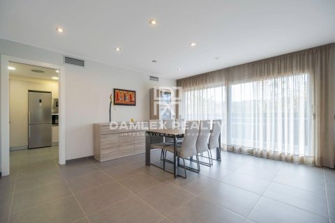 Villa à vendre à Santa Cristina d'Aro, Girona, Espagne, 4 chambres, 308 m2 No. 177034 - photo 10