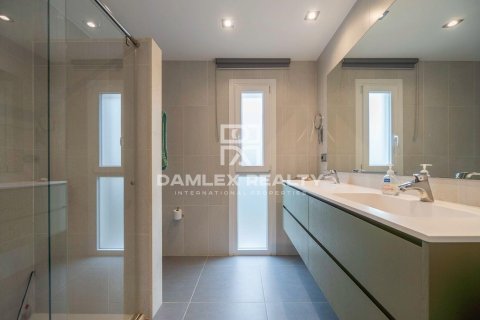 Villa à vendre à Santa Cristina d'Aro, Girona, Espagne, 4 chambres, 308 m2 No. 177034 - photo 19