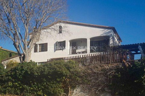 House à vendre à Platja D'aro, Girona, Espagne, 6 chambres, 300 m2 No. 177036 - photo 4