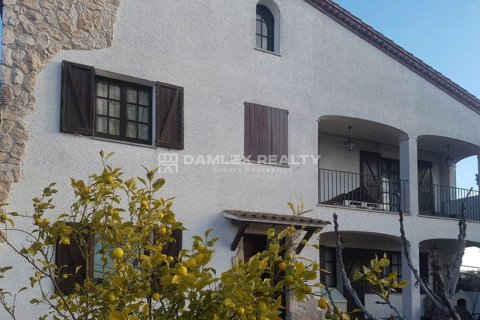 House à vendre à Platja D'aro, Girona, Espagne, 6 chambres, 300 m2 No. 177036 - photo 7