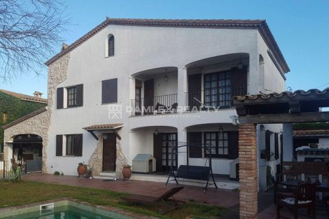 Dom w Platja D'aro, Girona, Hiszpania 6 sypialni, 300 mkw. nr 177036