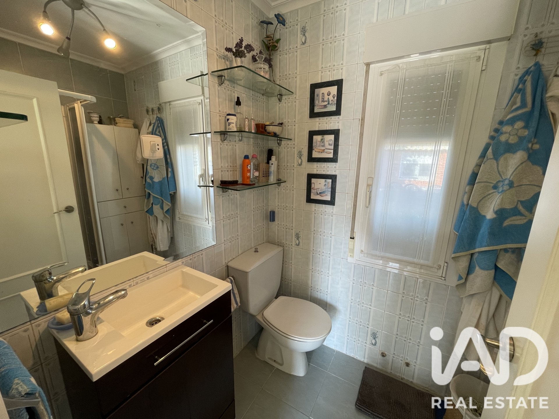 House in Chozas de Abajo, Leon, Spain 2 bedrooms, 98 sq.m. No. 192164