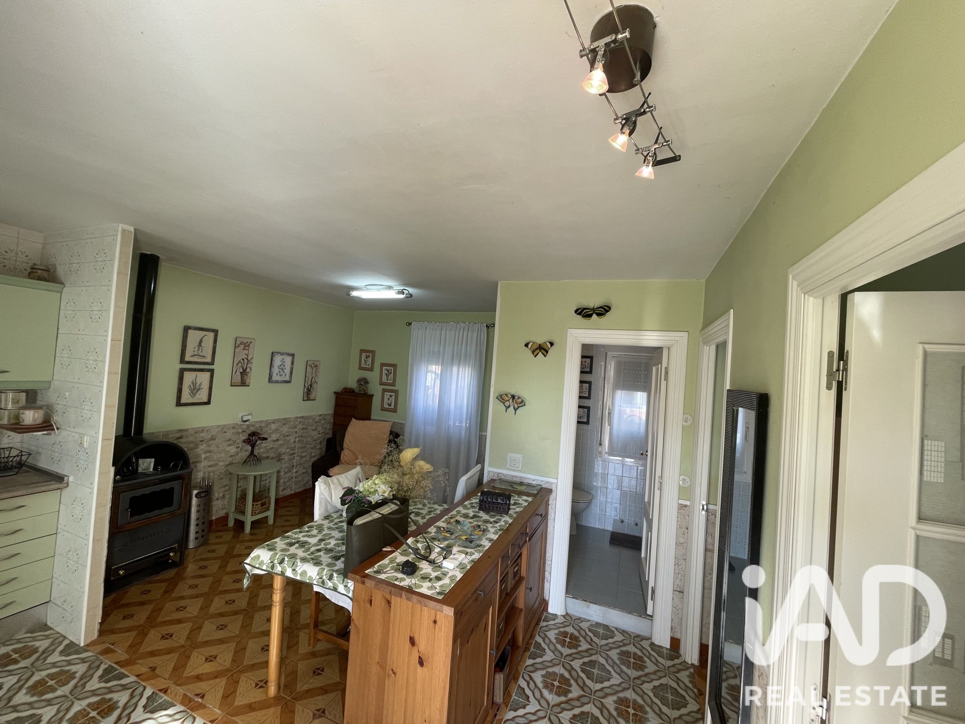 House in Chozas de Abajo, Leon, Spain 2 bedrooms, 98 sq.m. No. 192164