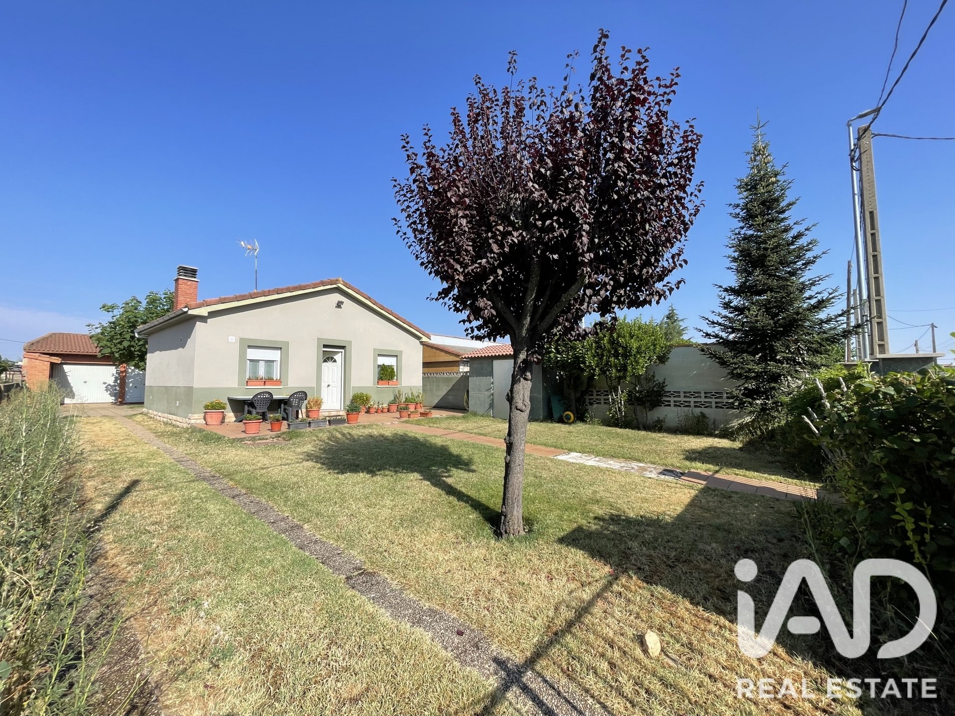 House in Chozas de Abajo, Leon, Spain 2 bedrooms, 98 sq.m. No. 192164