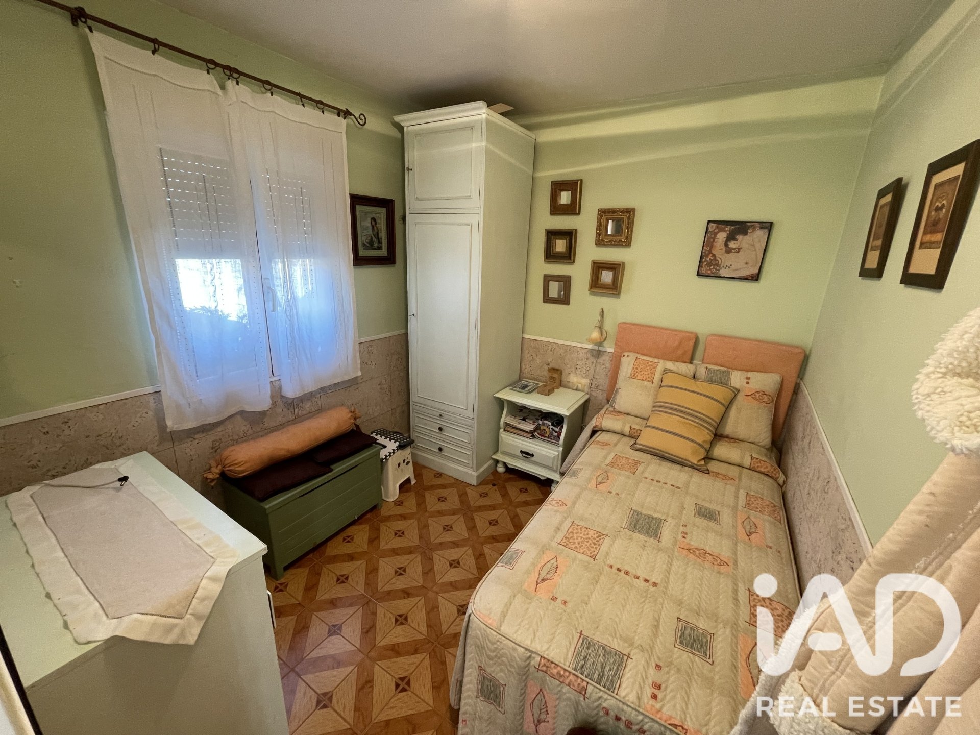House in Chozas de Abajo, Leon, Spain 2 bedrooms, 98 sq.m. No. 192164